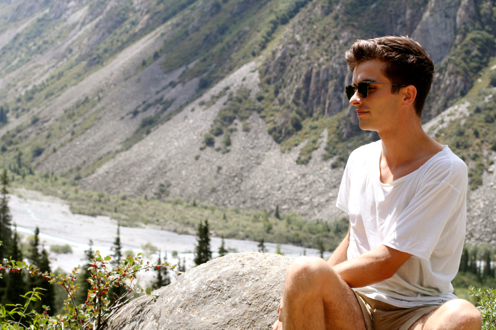 BLOG-MODE-HOMME_Travel-Guide_Kyrgystan-Kirghizistan_voyage_asie-centrale-asia-nomade - 1 (1) BLOG-MODE-HOMME_Travel-Guide_Kyrgystan-Kirghizistan_voyage_asie-centrale-asia-nomade - 1 (1)