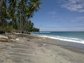 Pantai Desa waeura Kec. Waplau Kab. Buru