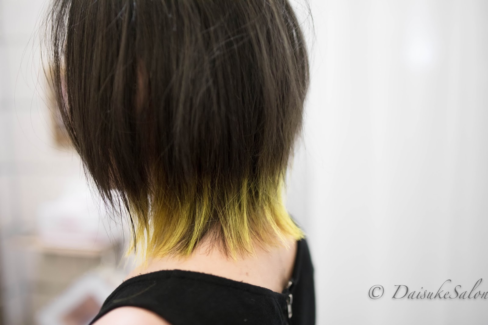 Welcome Colour Player , Balayage Ash Brown with Yellow Ends