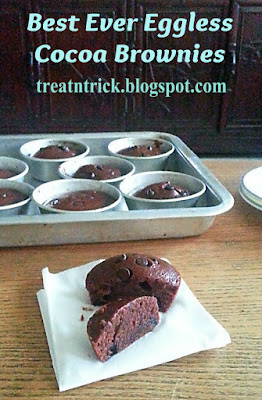 Best Ever Eggless Cocoa Brownies  Recipe @ treatntrick.blogspot.com
