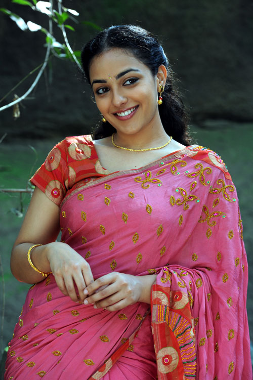 500px x 751px - porn sex celebrity: Nitya Menon Latest Cute Photos In Saree From Ishq Movie