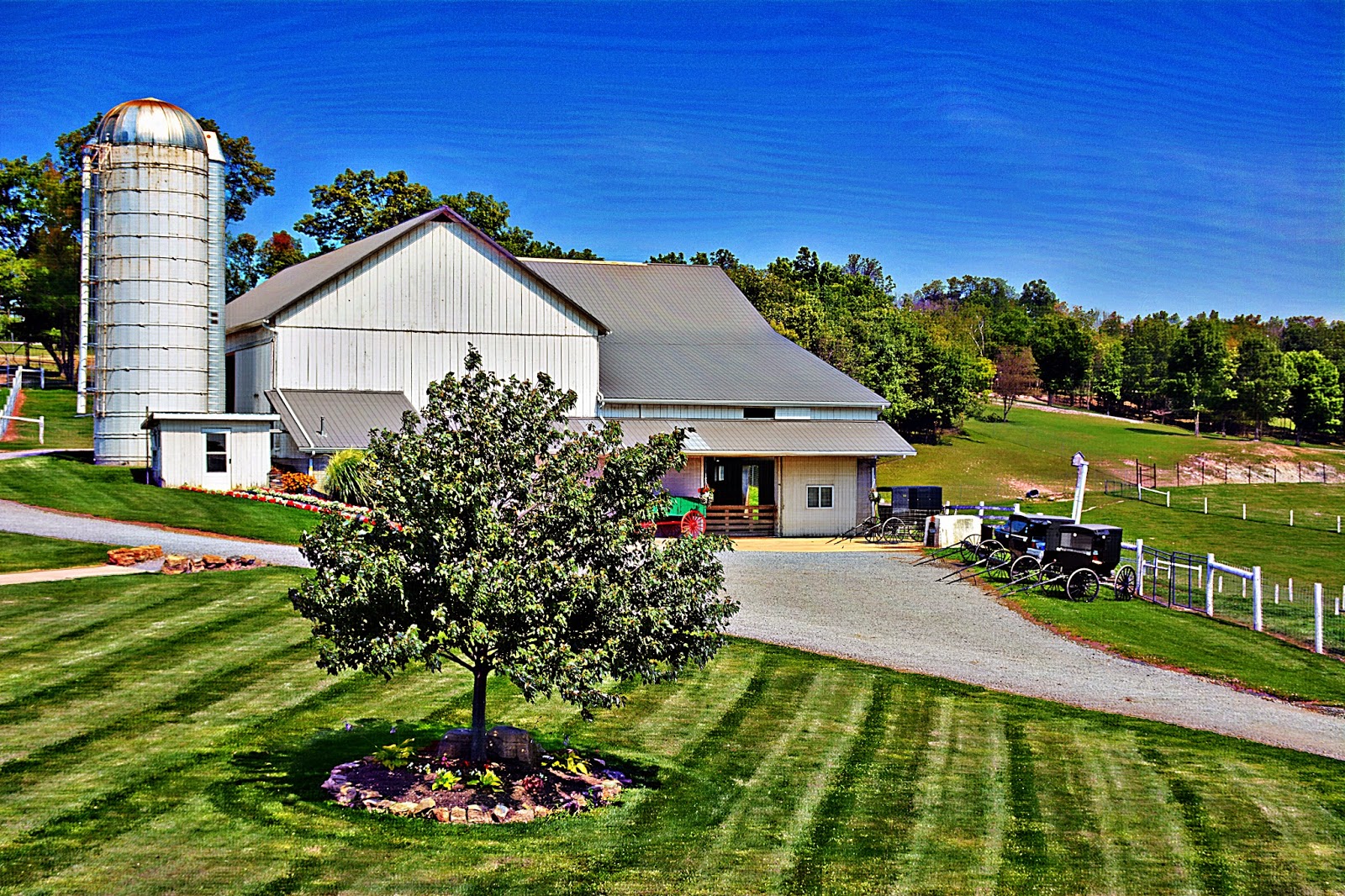 over hill n dale Berlin, Ohio Amish Country