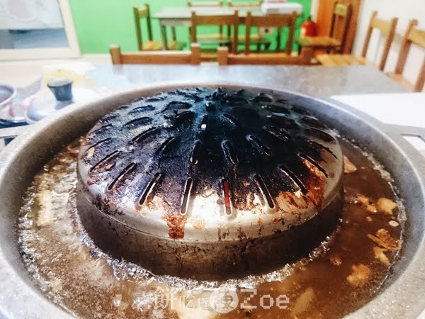 【捷運美食】新莊迴龍捷運站旁的泰式燒烤火鍋,299吃到飽CP值爆表到外太空了!