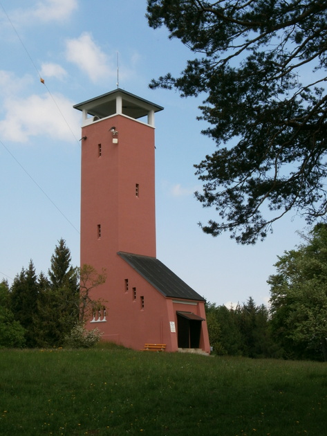 Die Schwäbische Alb und ihre Natur Der Raichbergturm bei Albstadt