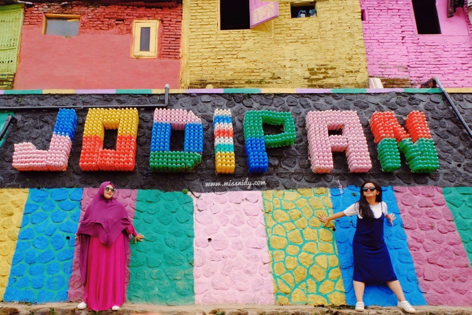 Inspirasi Warna-warni Kampung Wisata Jodipan Malang Inspirasi Warna-warni Kampung Wisata Jodipan Malang
