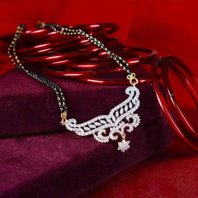 Mangalsutra with Diamond Pendants - Jewellery Designs