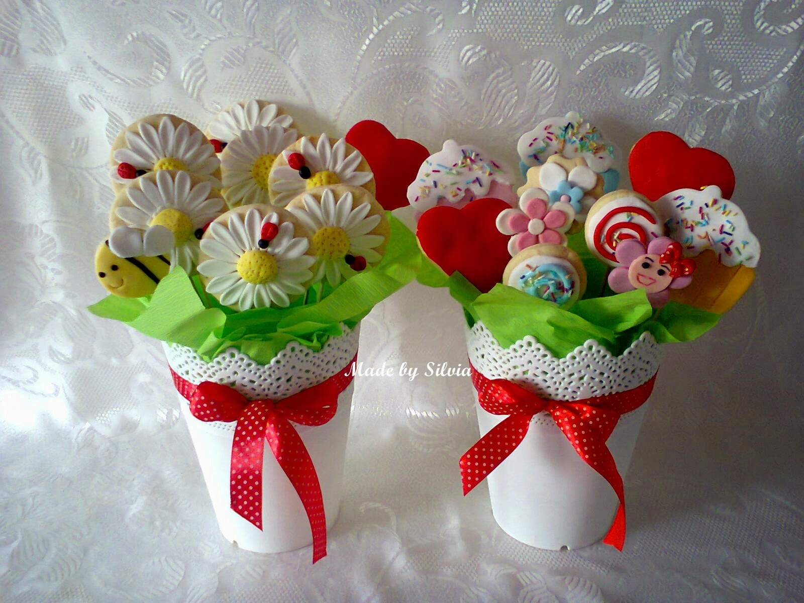 Buchete cu flori dulci pentru martisor