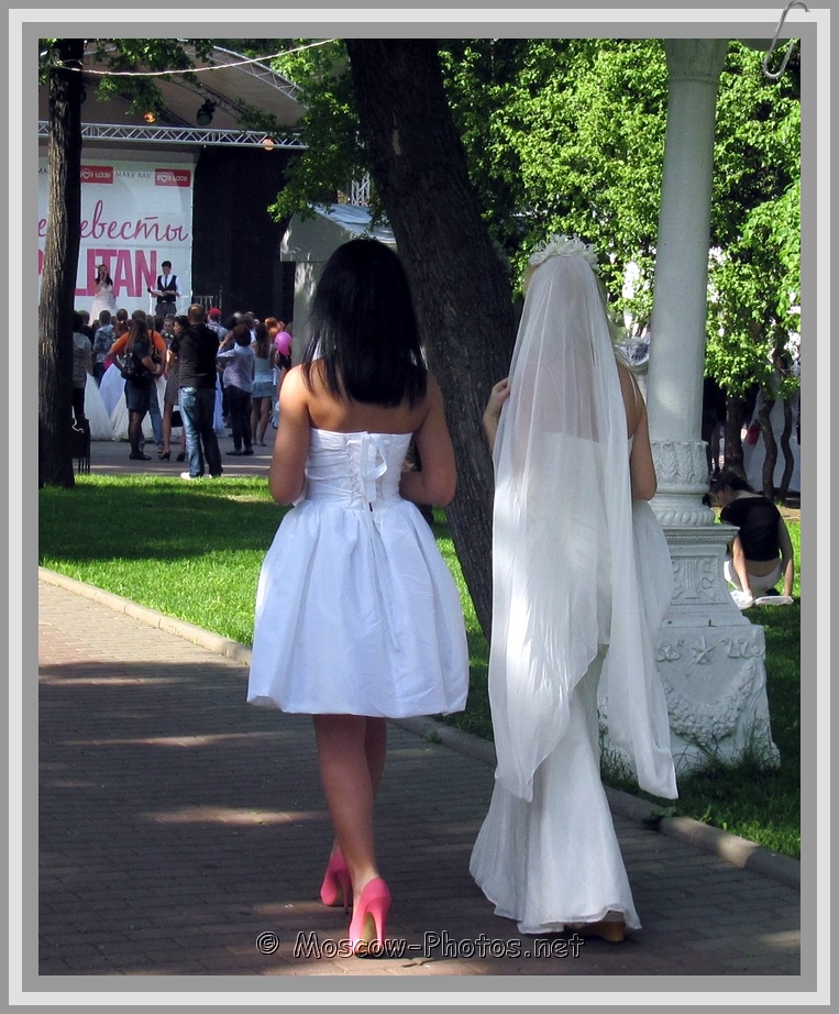 Walking Runaway Moscow Brides 