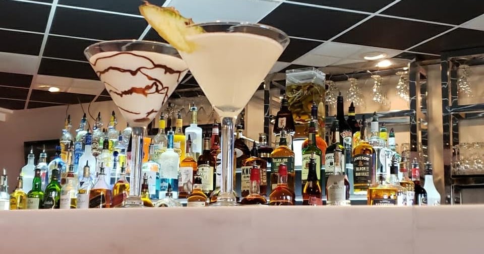 Specialty Drinks & Flight Menu at Royal Catch Bar & Grill!