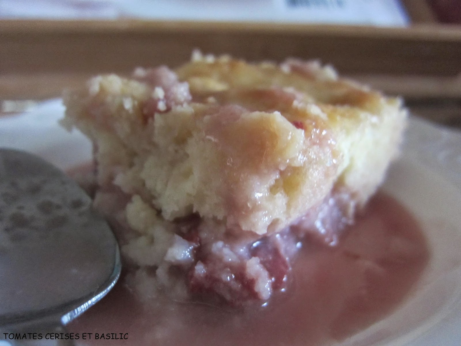Tomates cerises et Basilic Pouding chômeur érable et framboise