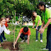 Ayuntamiento y estudiantes del Colegio Avelino Montes Linaje plantan 300 árboles en la Av. 128