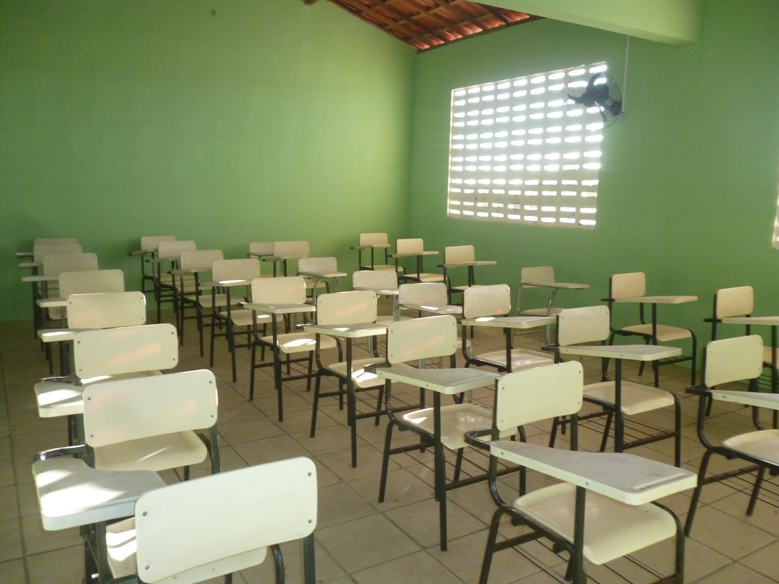 Sala de aula na EMEF Raimunda Em&iacute;lia de Lima em Ibaretama.Ce