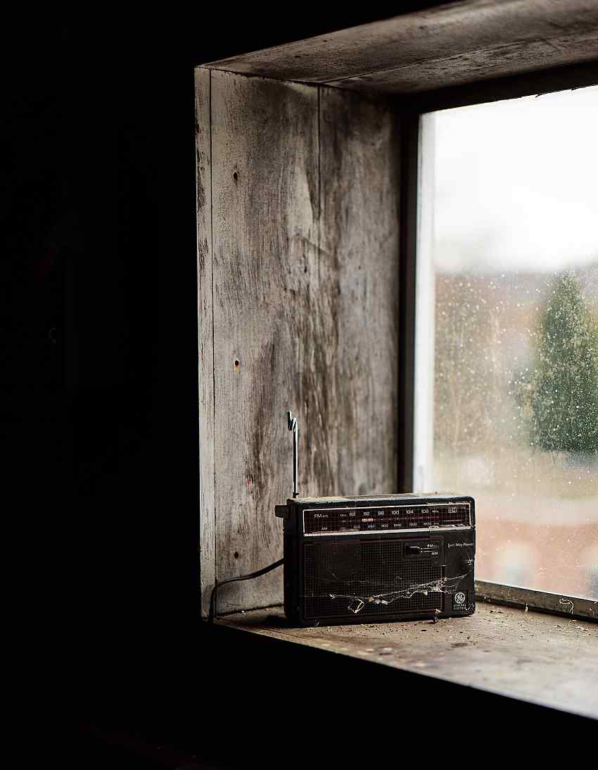 Fm radio essay picture