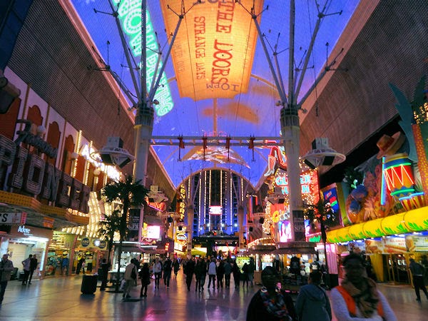 Left Field Wander: Fremont Street Christmas Walk
