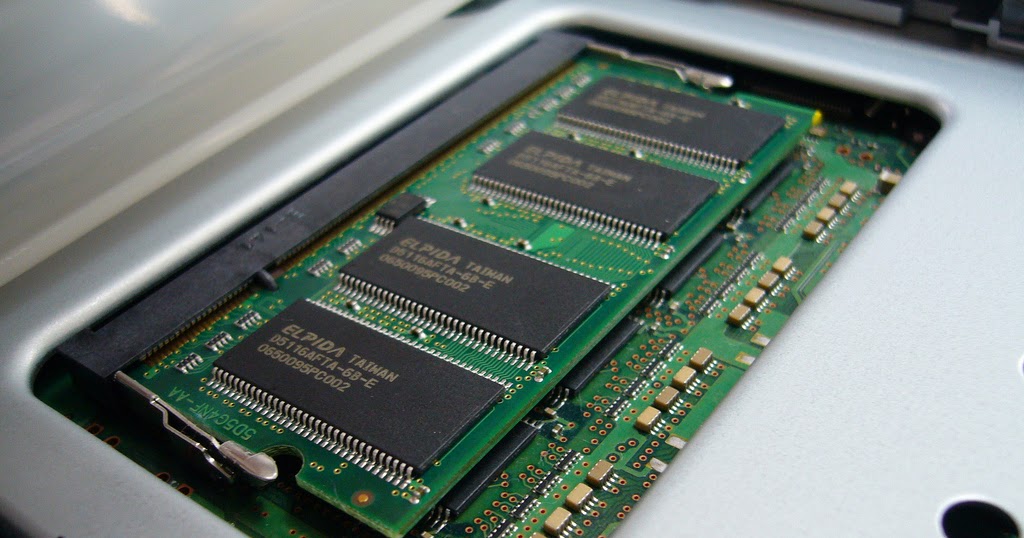 Difference between the SRAM and DRAM explained Why DRAM Needed to be