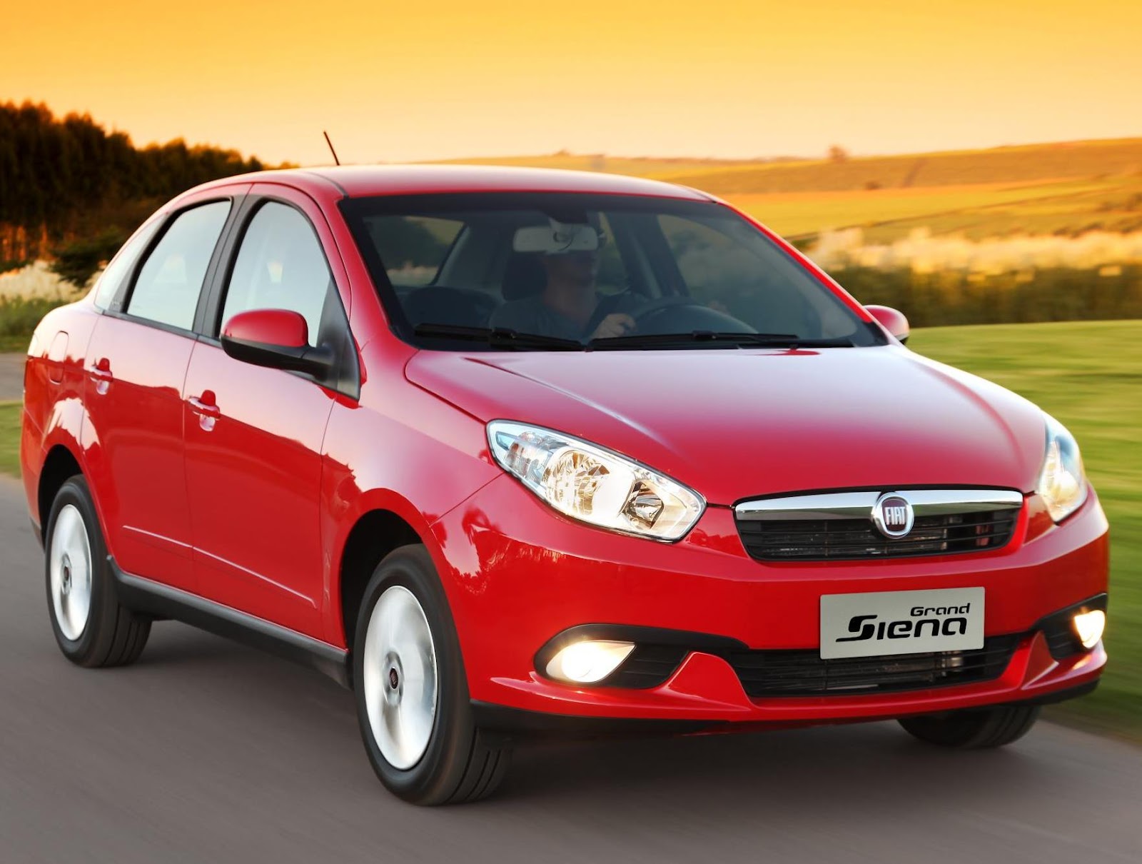 Novo Fiat Siena 20122013 um sedã médio elegante