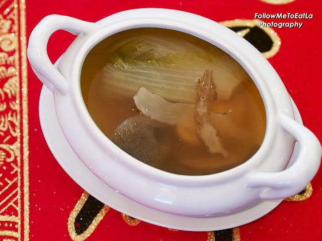 Double-Boiled Chinese Cabbage Soup With Baby Abalone & Boletus Fungus