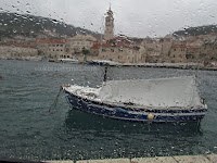 Kiša, Pučišća slike otok Brač online Kiša, Pučišća slike otok Brač online