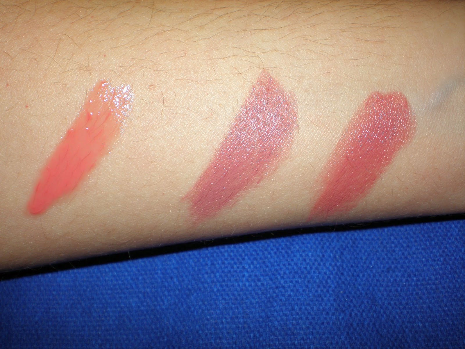 Left to Right: Lipgloss in 03 Taste the sweets, lipstick in 03 Come Naturally and 05 Cool Nude