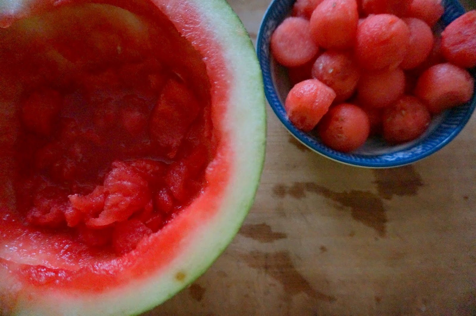 Korean Spicy Watermelon Noodles Soobak Naengmyun (수박냉면)