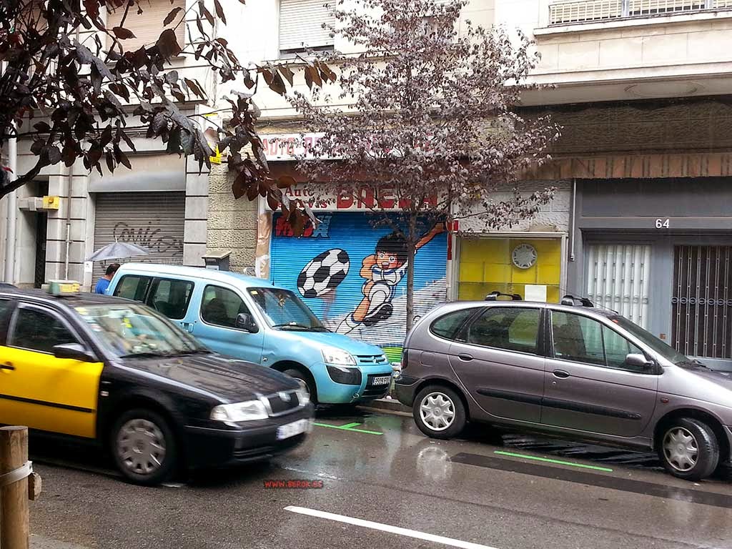 Graffiti persiana Barcelona 2014