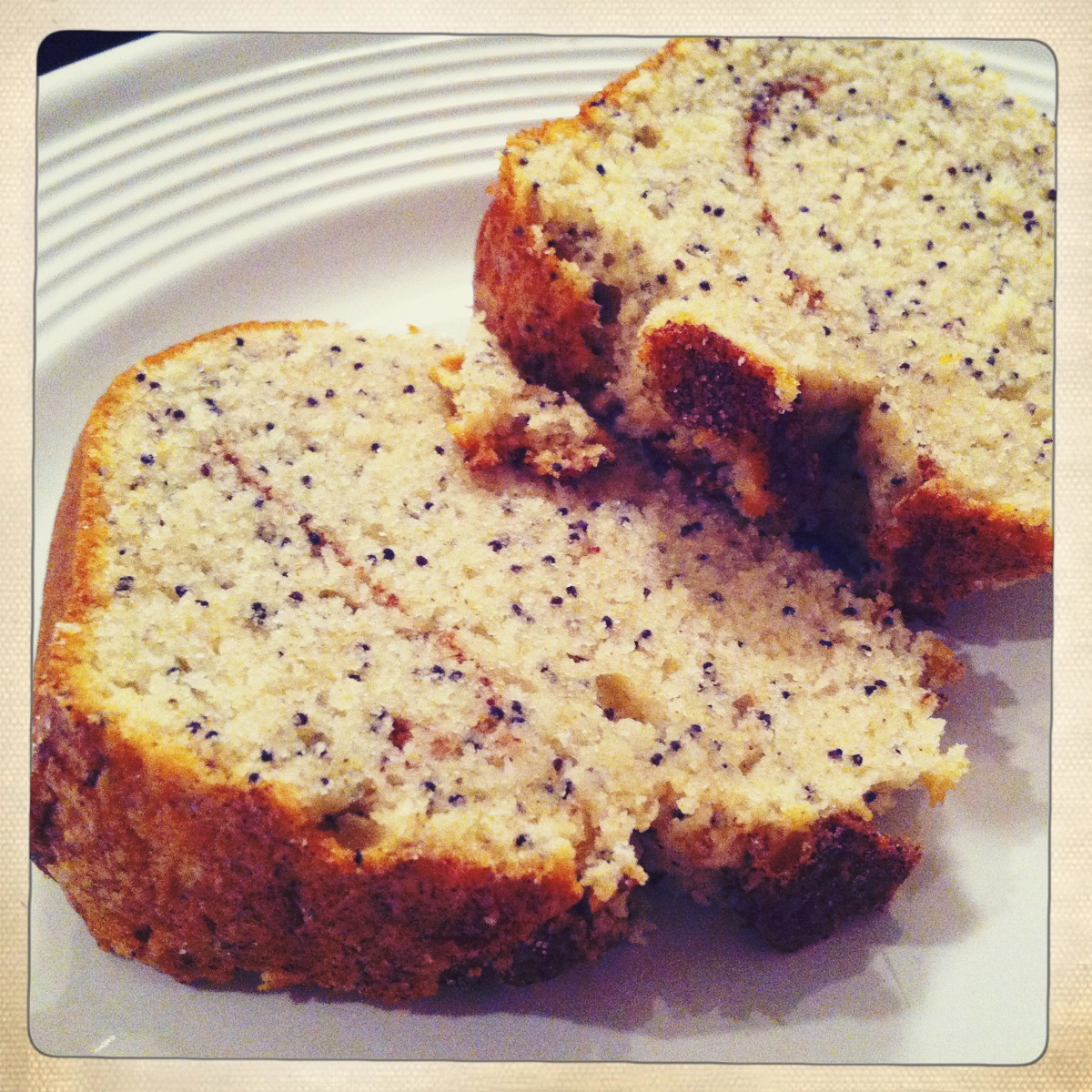 The Full Time Wife Almond Poppy Seed Cake