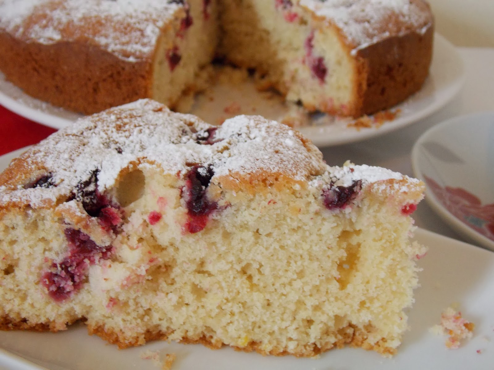 Pearls of baking Spelt flour cherry cake