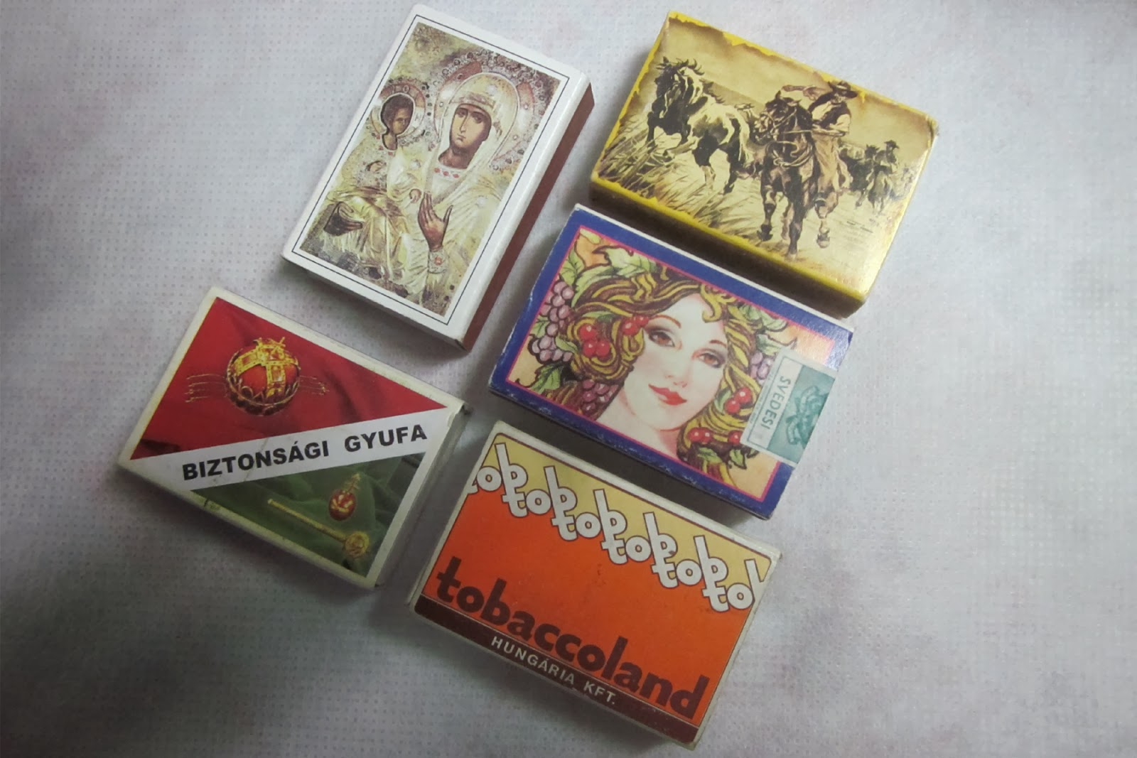 MATCHBOXES AND LABELS COLLECTION HUNGARY