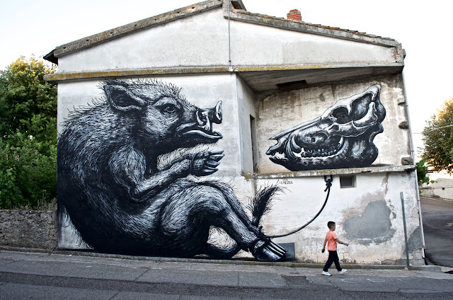 Our friend ROA is currently on the beautiful island of Sardnia where he just finished working on yet another powerful piece in the town of Sadali.