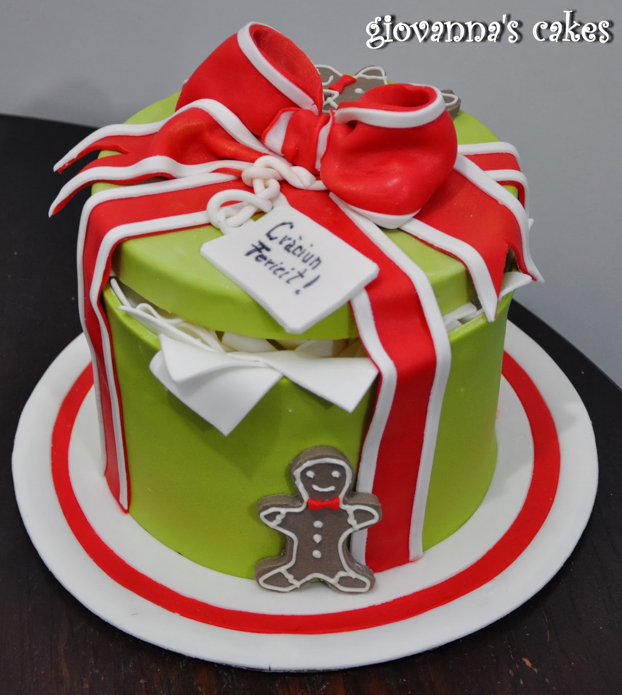 Christmas Present Cake 