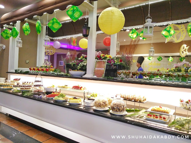 Ramadhan Buffet Restoran Riverside di PWTC Berkonsepkan Pasar Malam Ramadhan Buffet Restoran Riverside di PWTC Berkonsepkan Pasar Malam