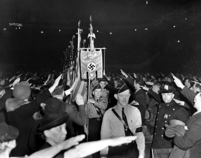 american-nazi-organization-rally-madison-square-garden-1939-11.jpg