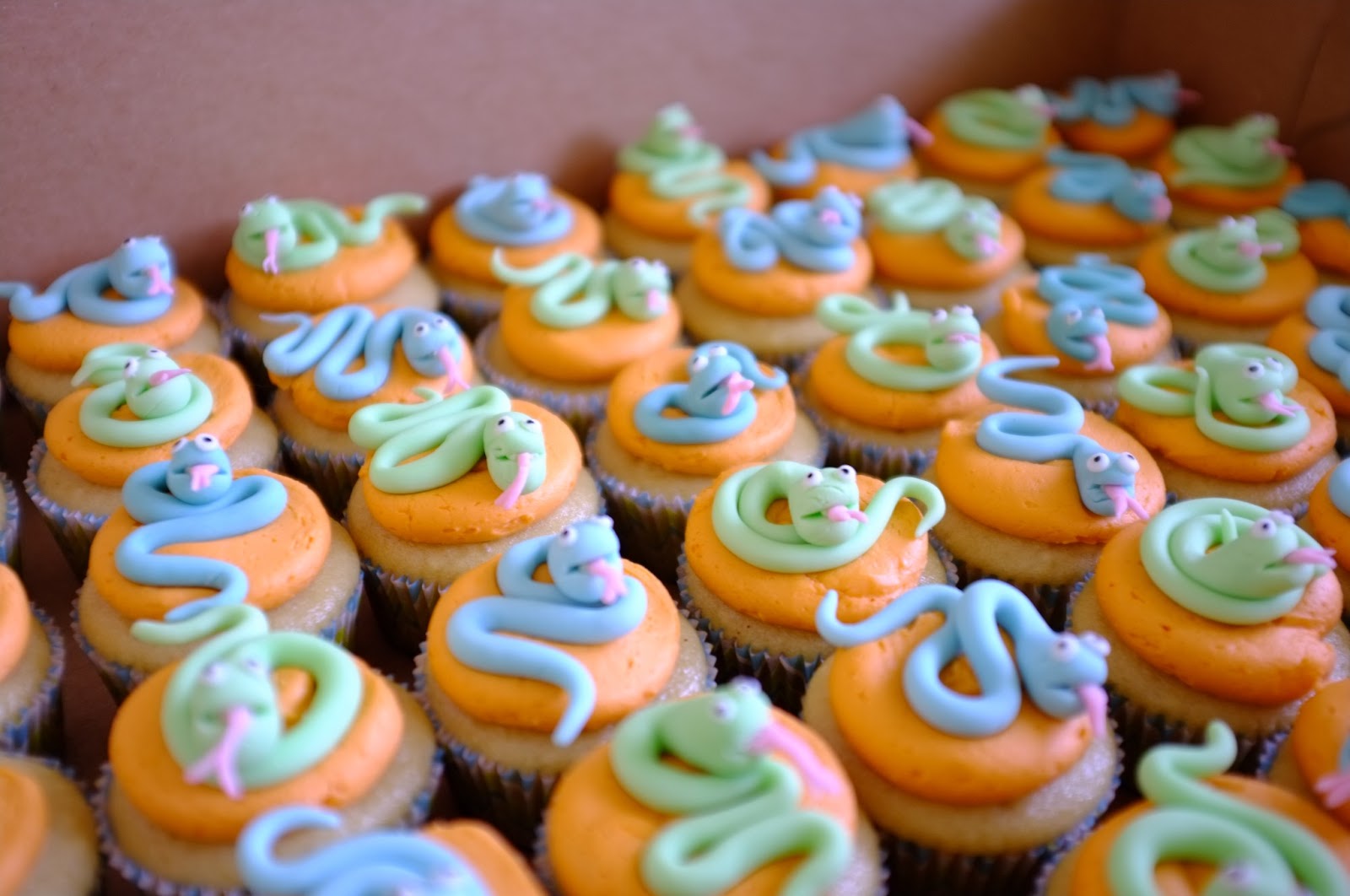 Sweet Elites Vegan Cupcakes Slitherin Snake Cupcakes