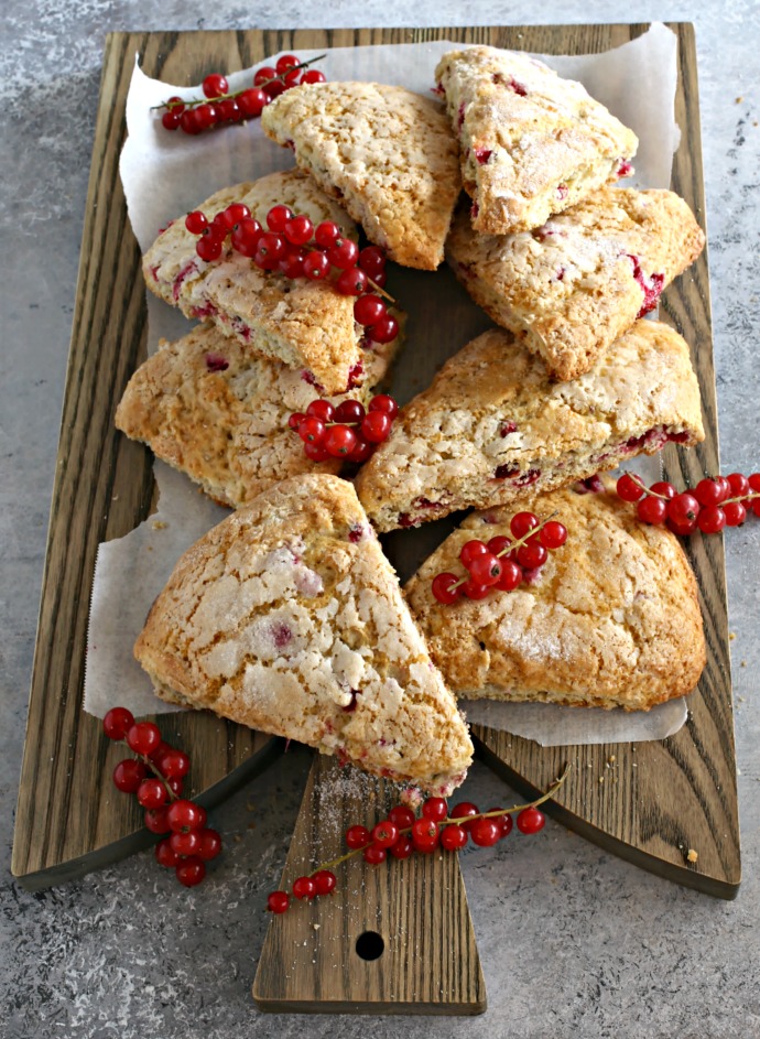 Scones baked with fresh red currants