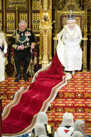 Rainha Elizabeth II abre sessões do Parlamento