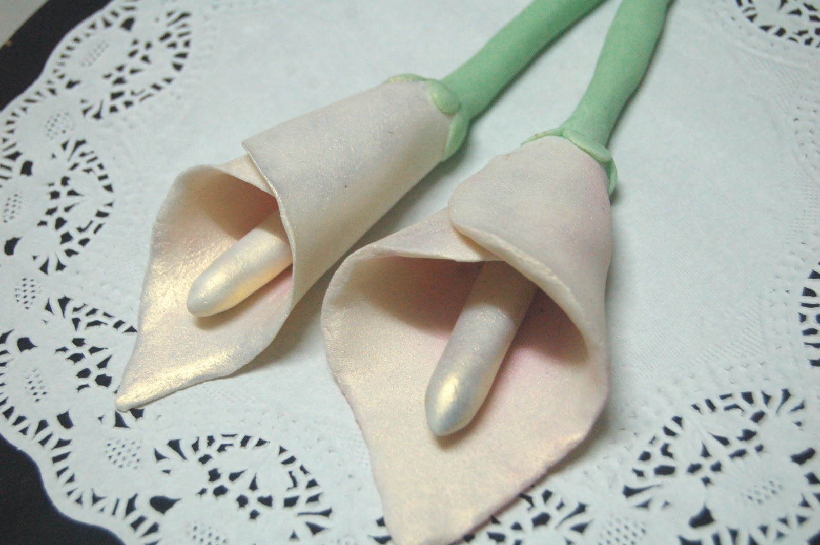 Gumpaste Calla Lily Flower Tutorial Tutoriales De