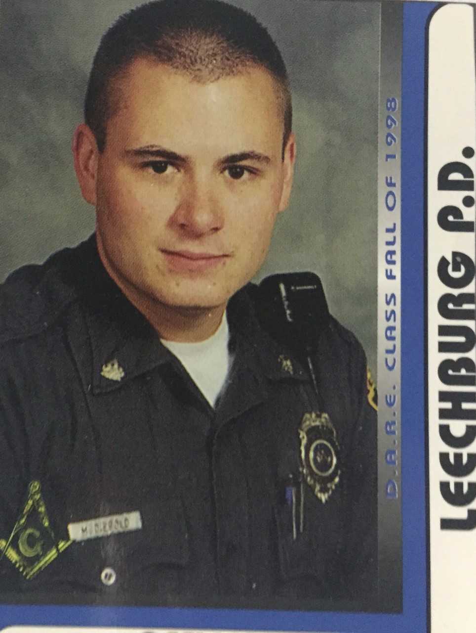 MEC&F Expert Engineers Fireworks mortar explosion took the left hand