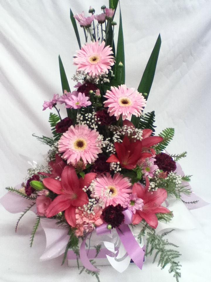 Karen's Bridal Mothers Day Gifts Flowers, Bears and Cake Pops