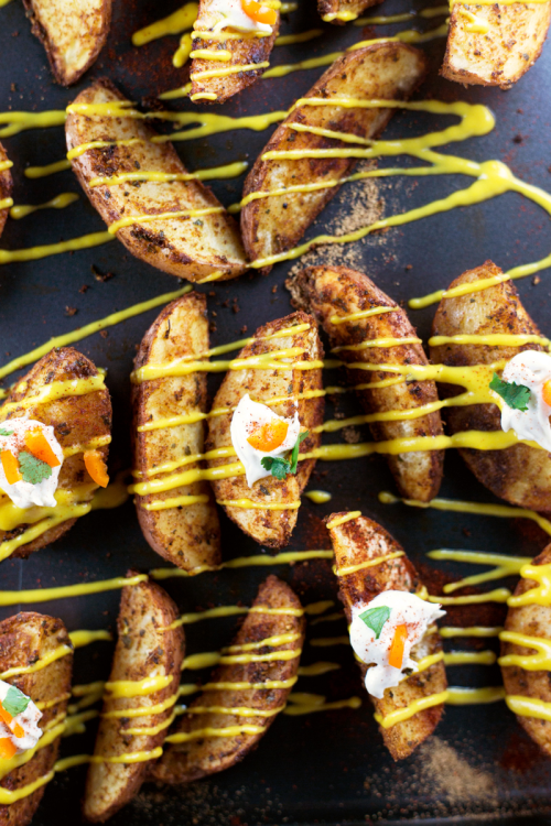 Great Zew Recipes MEXICAN WEDGES WITH VEGAN NACHO CHEESE SAUCE