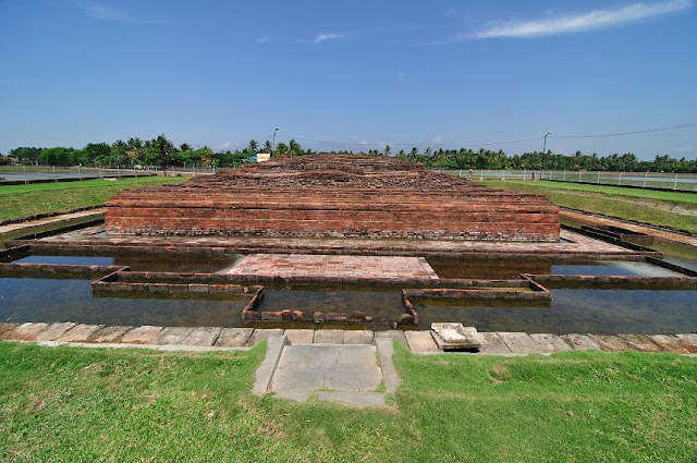 Candi Blandongan | Kumeok Memeh Dipacok