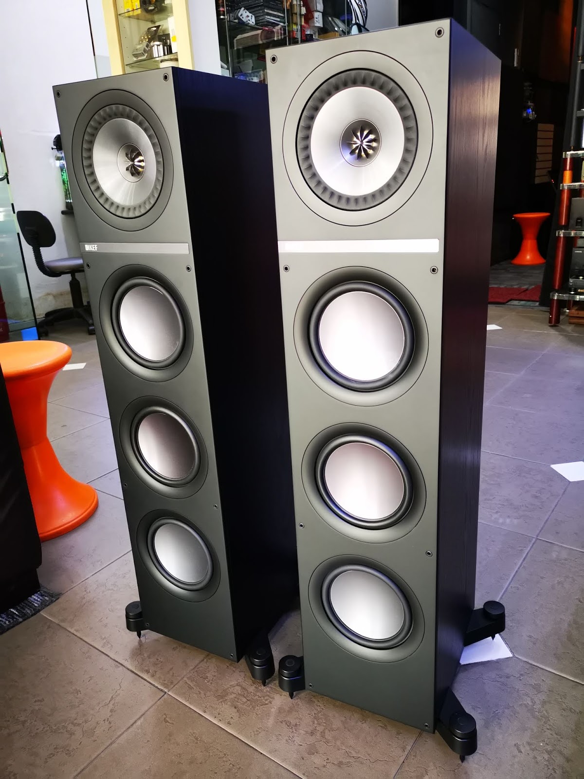 Happy Audio Visual Kef q700 floor stand speaker (used) sold