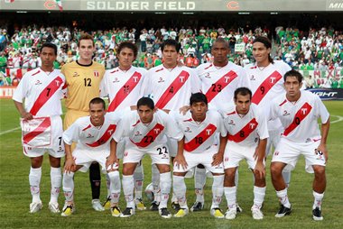 Perú ofrece lista para partidos de Bolivia y Paraguay