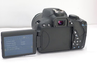 Kamera Canon 700D Lensa 18-55 IS STM Second