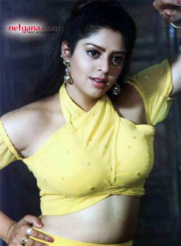 Nagma%20hot%20%281%29.jpg