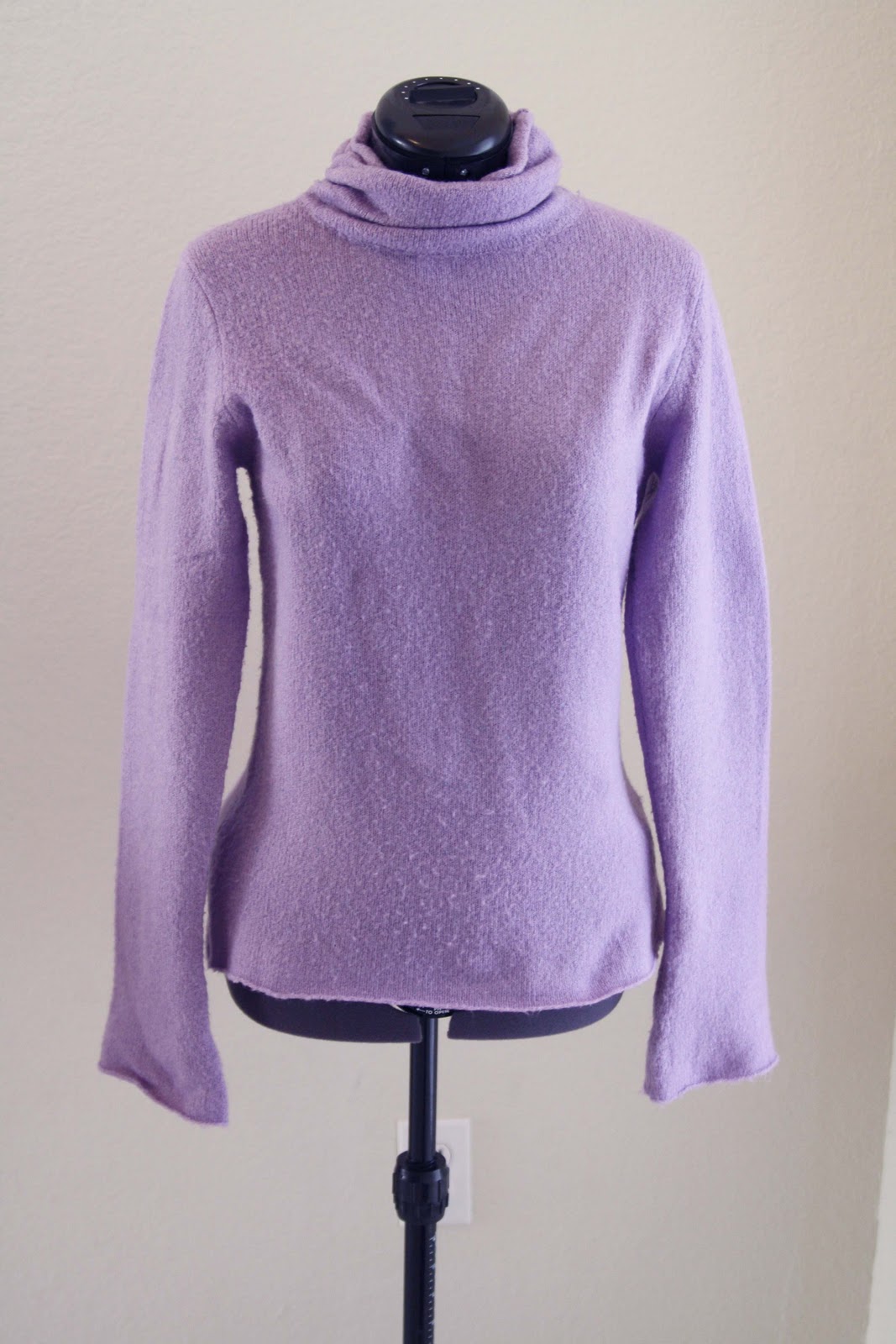 ReInventions - Violet Flowers Sweater - Melly Sews