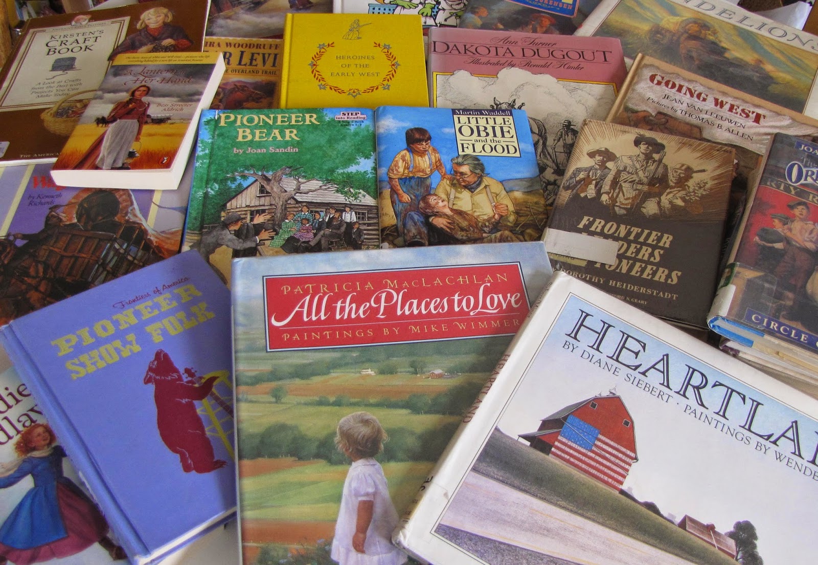 Children's Treasury Library Introducing Living History Tables