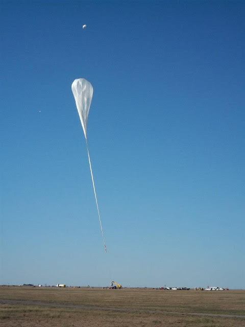 Heaven Can Wait - 128,000ft Jump! Everyone has limits. Not every one accepts them. - Felix Baumgartner