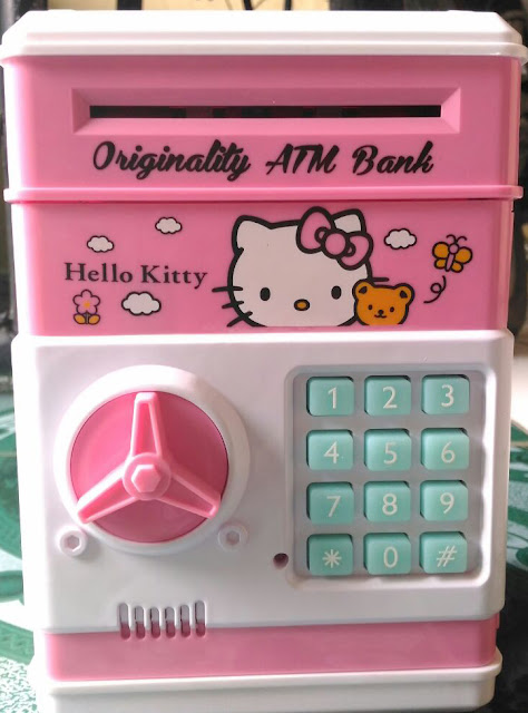 mainan-edukasi-celengan-anak-elektronik-auto-insert-bills-hello-kitty-semarang