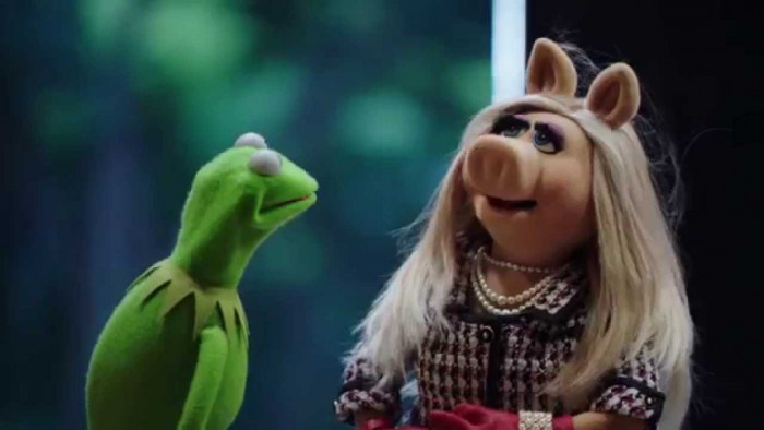 Breaking News: The Muppets' Kermit and Miss Piggy Have Broken Up.