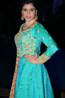 manara chopra fashion show photos manara chopra fashion show photos